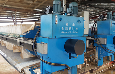 廂式污泥壓濾機(jī)受市場歡迎，生產(chǎn)效果有何區(qū)別