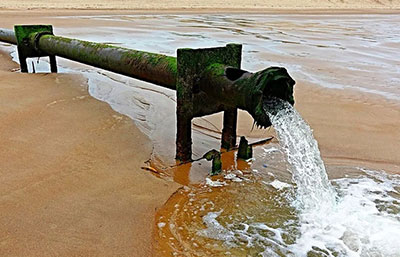 每年160多億噸工業(yè)污水偷排 健全環(huán)境監(jiān)管體系