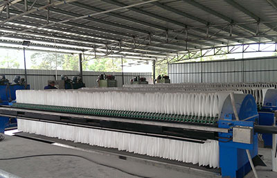 廂式壓濾機(jī)是選礦和泥漿處理的重要過濾設(shè)備