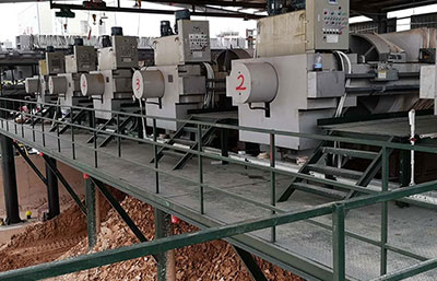 金凱地洗沙尾礦污泥脫水板框壓濾機(jī)，高效環(huán)保