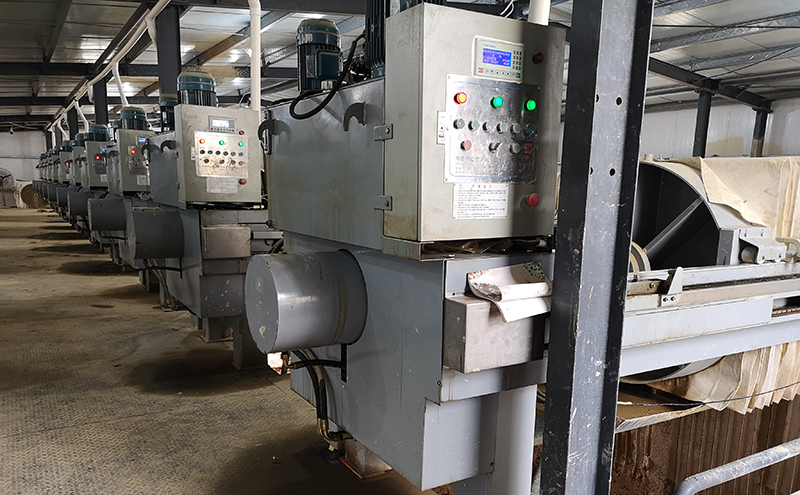 污泥廂式壓濾機的作用原理