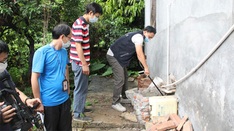 觸目驚心!水全都“染綠”了!多家企業被查處! 觸目驚心!水全都“染綠”了!多家企業被查處!