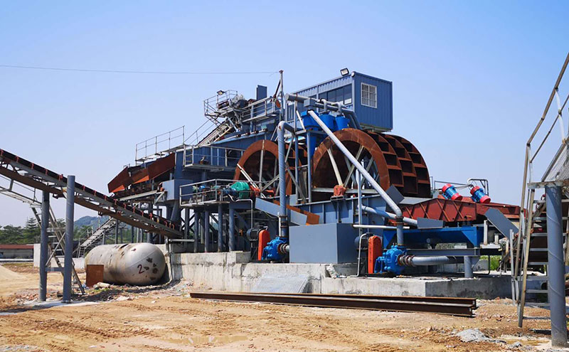 污泥處理成套設(shè)備有哪些?日處理量100噸的污泥壓濾機(jī)多少錢一臺(tái)?