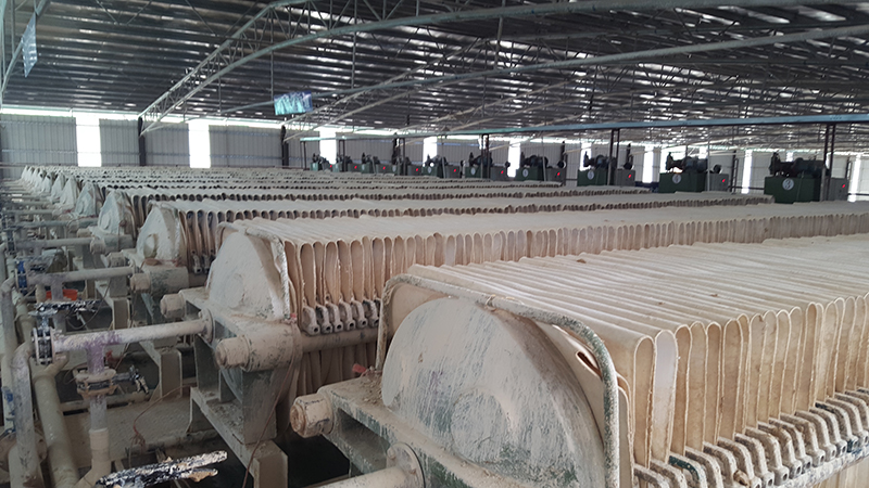 壓濾機(jī)廠家介紹:啤酒廠廢水處理怎樣選擇濾布